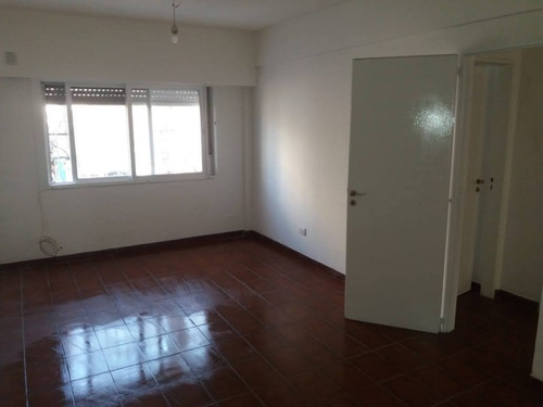 Departamento 3 Ambientes En Venta En Quilmes Centro