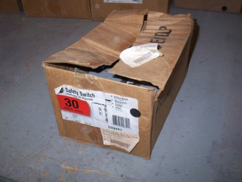 New Ge Tg3221 30 Amp 240v Single Phase 1ph Fusible Safet Aab