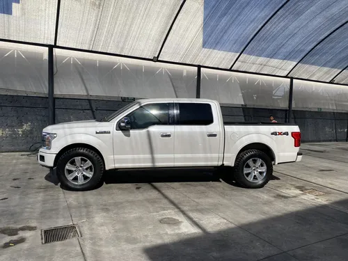 Ford Lobo 3.5 Doble Cabina Plinum 4x4 At