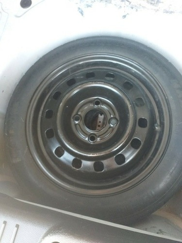 Ford Fiesta Kinetic Titanium 2013