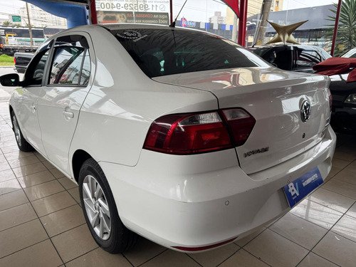Volkswagen Voyage Volkswagen Voyage 1.6 MSI (Aut) (Flex)