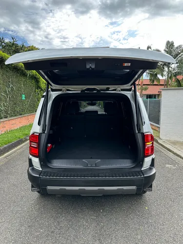 Toyota Prado Txl 2.4 Gasolina First Edition