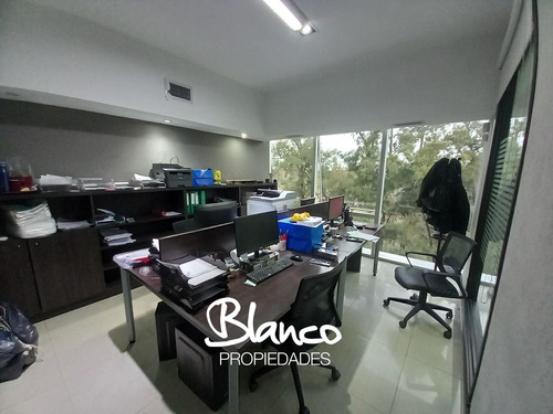 Oficina En Alquiler En Paralelo 50, Pilar, G.b.a. Zona Norte