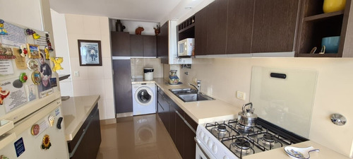 Imagen 9 de 24 de Venta De Excelente Piso 4 Ambientes En Quilmes Centro
