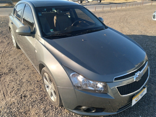 Imagen 2 de 12 de Chevrolet Cruze 2011 2.0 Vcdi Sedan Ltz Mt