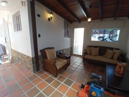 Imagen 24 de 26 de Venta Casa 200 M2 5h/4b/ 2p Alto Prado