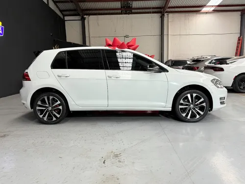 Volkswagen Golf Highline