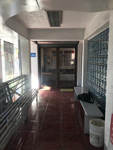 Se Vende Gran Construcción, Ideal Centro Medico, Oficinas,