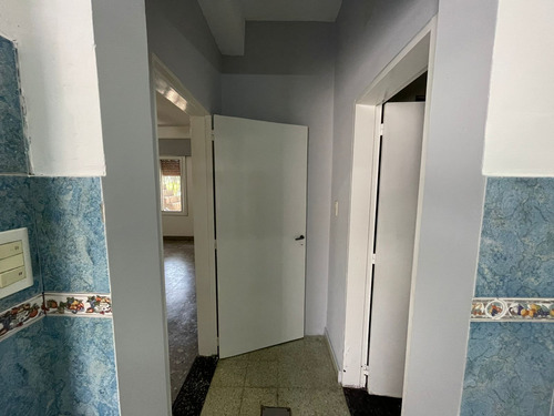 Imagen 8 de 14 de Alquiler Casa Tipo Ph 4 Ambientes En La Tablada Con Patio Sin Expensas