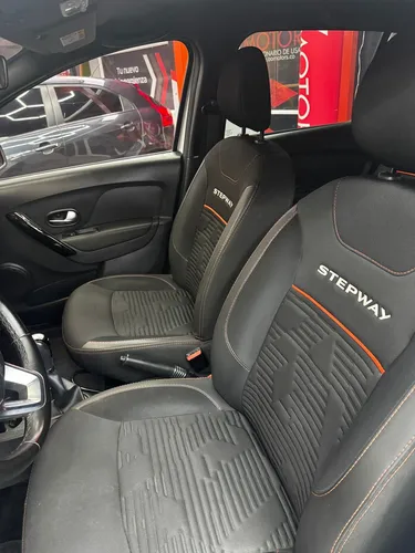 Renault Stepway 1.6 Intense Automática