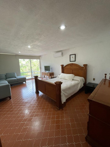 Espectacular Residencia En Club De Golf Santa Fe, Morelos