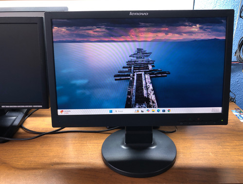 Remate Monitores 19 Pulgadas Vga Widescreen Hp Lenovo Negro (Usado)