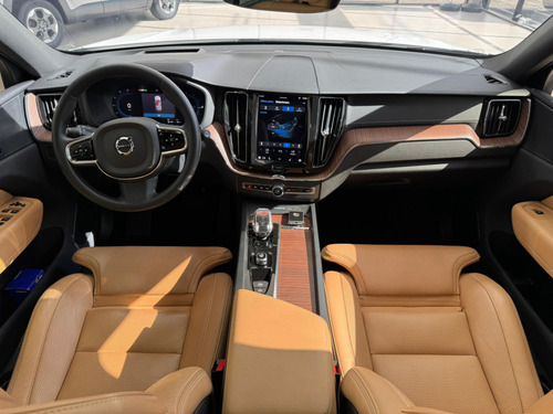 Volvo XC60 2.0 T8 RECHARGE ULTIMATE AWD GEARTRONIC