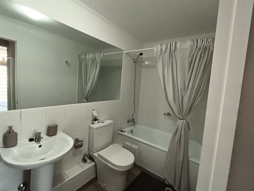 Departamento En Venta De 3 Dorm. En La Cisterna