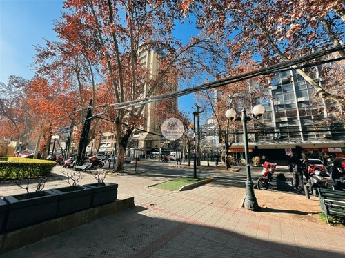 Imagen 25 de 26 de Oficina En Venta En Providencia A Pasos De Metro Tobalaba