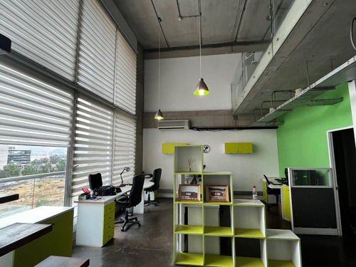 Loft De 106 M2 Con Terraza En Ciudad Empresarial Arrendada