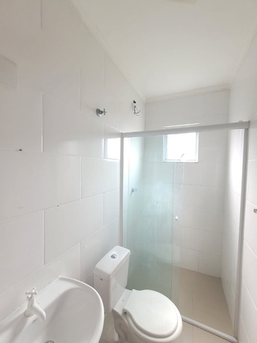 Vendo Apartamento 2 Dormitórios Praia Santinho Florianópolis