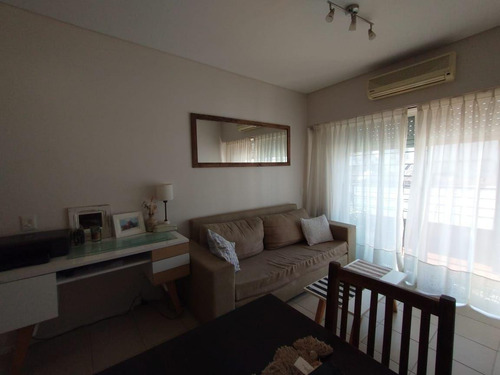 Imagen 4 de 17 de Venta Departamento 2 Ambientes - Centro (s.mig.)