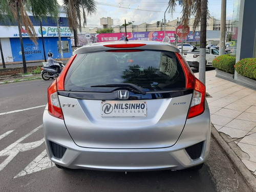 Imagem 4 de 15 de Honda Fit 1.5 Ex 16v Flex 4p Automático