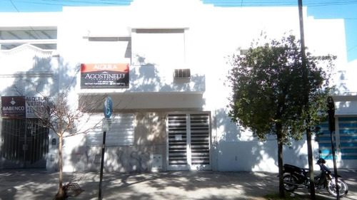 Casa En Venta En La Plata - Ideal Institucion