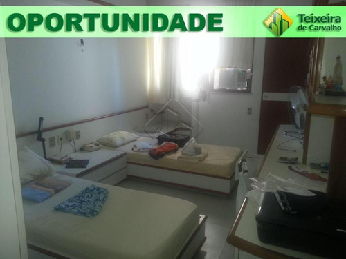 Imagem 1 de 10 de Apartamentos - Ref: V1210