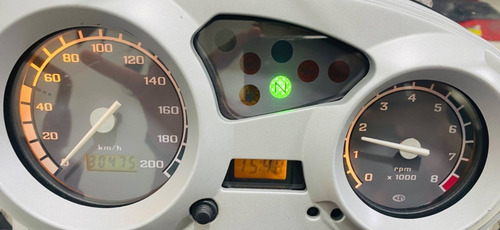 Imagem 4 de 7 de Moto