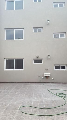 Departamento 3 Ambientes En Planta Baja Con Patio