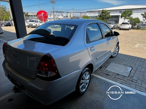 Toyota Etios 1.5 X PLUS SEDAN 16V FLEX 4P AUTOMÁTICO