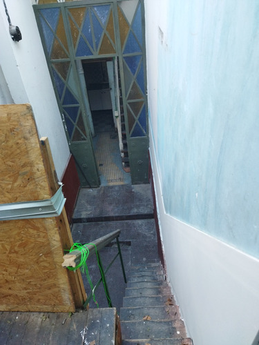 Local Con Vivienda