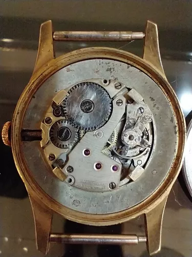 Antiguo Reloj Pulsera A Cuerda Unver Bañado En Oro Funciona - $ 8.900