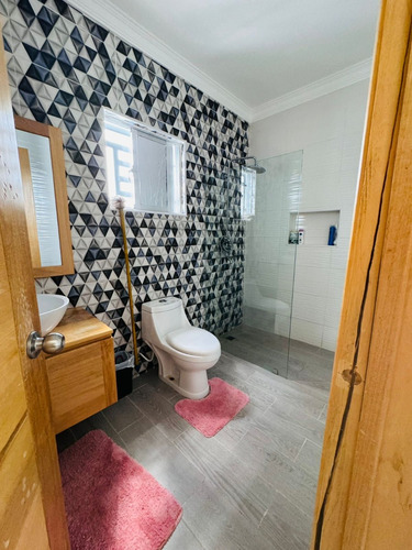 Venta De Casa Con Piscina Ubicada En Prado Oriental De San Isidro