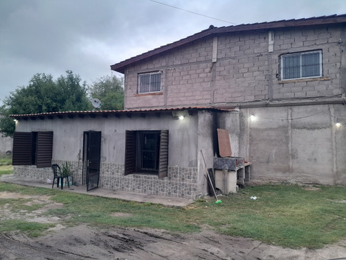 Casa 2 Pisos