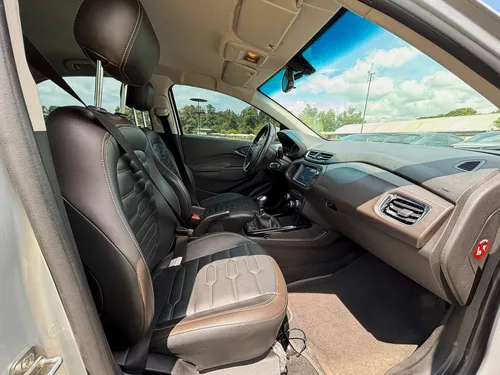 Chevrolet Onix 1.4 Ltz 4 p