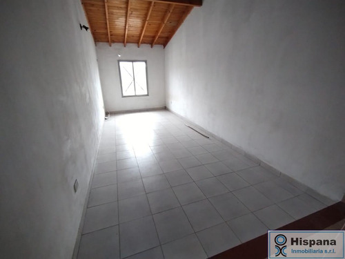 Departamento Monoambiente En Alquiler, Sobre Calle De Asfalto Jorge Isaacs