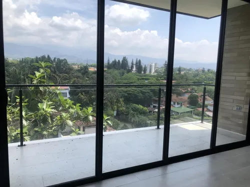 Apartamento En Venta En Pance. Cod V10084
