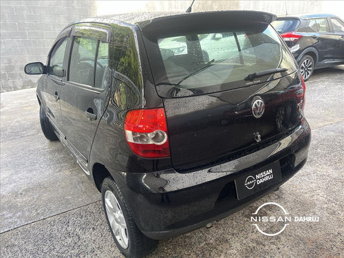 Volkswagen Fox 1.0 MI ROUTE 8V FLEX 4P MANUAL