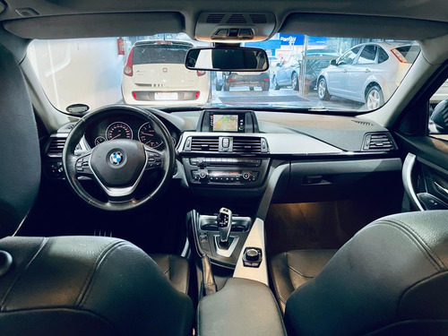 BMW 0 328iA 2.0 TB/2.0 TB Flex 16V 4p