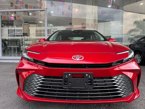 Toyota Camry 2.5 Hev Xle