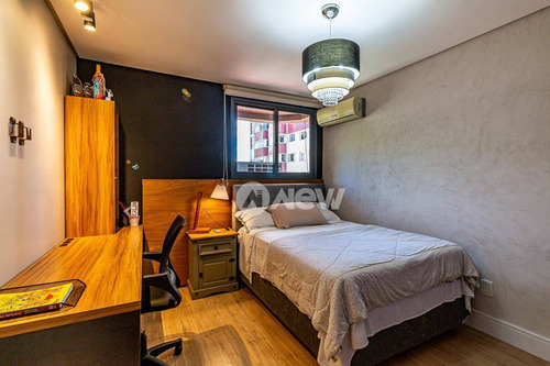Apartamento Com 3 Dormitórios À Venda, 195 M² Por R$ 1.150.000 - Centro - Novo Hamburgo/rs - Ap2775