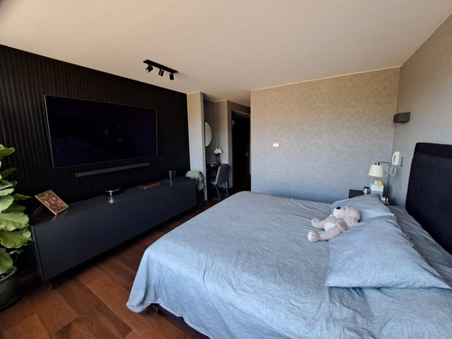 Impecable Tríplex Nor Oriente En Golf De Manquehue