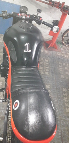 Imagem 10 de 15 de Suzuki Cafer Racer
