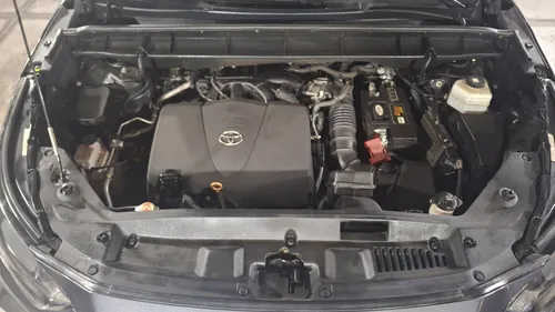 Toyota Highlander 3.5 XLE AUTO