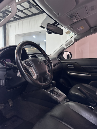 Mitsubishi L200 2.4 Di-d High Power 181cv Cuero
