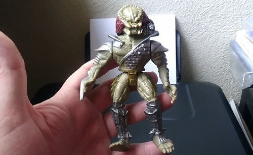 1993 Kenner Ultimate Alien Hunter Predator Scavage 13.5 Cms (Usado)