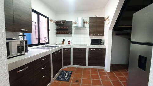 Imagen 3 de 8 de Townhouse Vacacional. Maneiro - Isla De Margarita