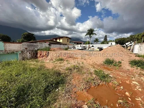 Terreno En Venta Chuao