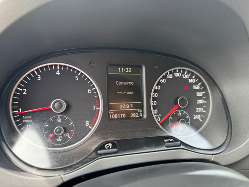 Volkswagen Suran 1.6 Highline 101cv