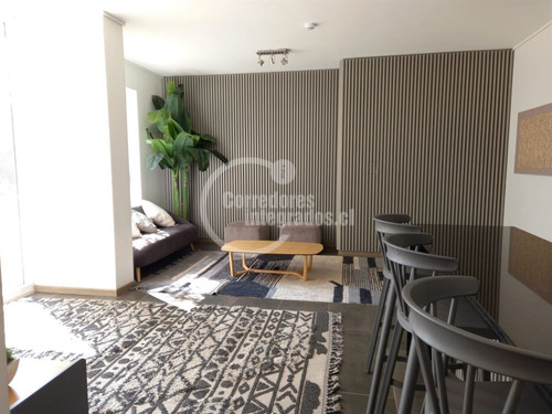 Venta Departamento Macul, Con Estacionamiento Y Termopanel