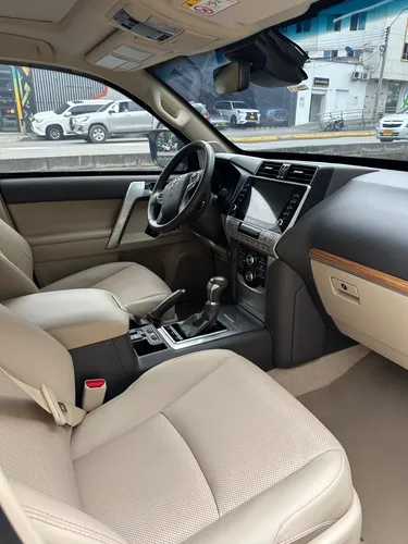 Toyota Prado 2.8 VX.L