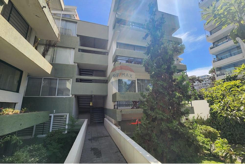 Renovado Departamento 2d+2d Providencia